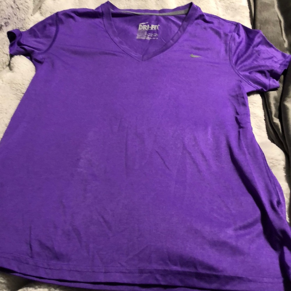 Nike dri- fit t-shirt